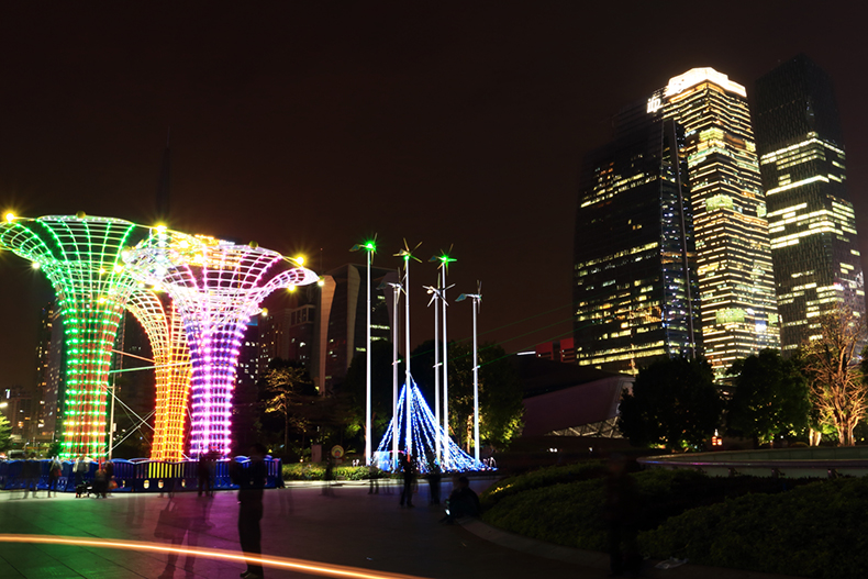 華宇星LED全彩點(diǎn)光源帶給您來(lái)全新的視覺(jué)美感!