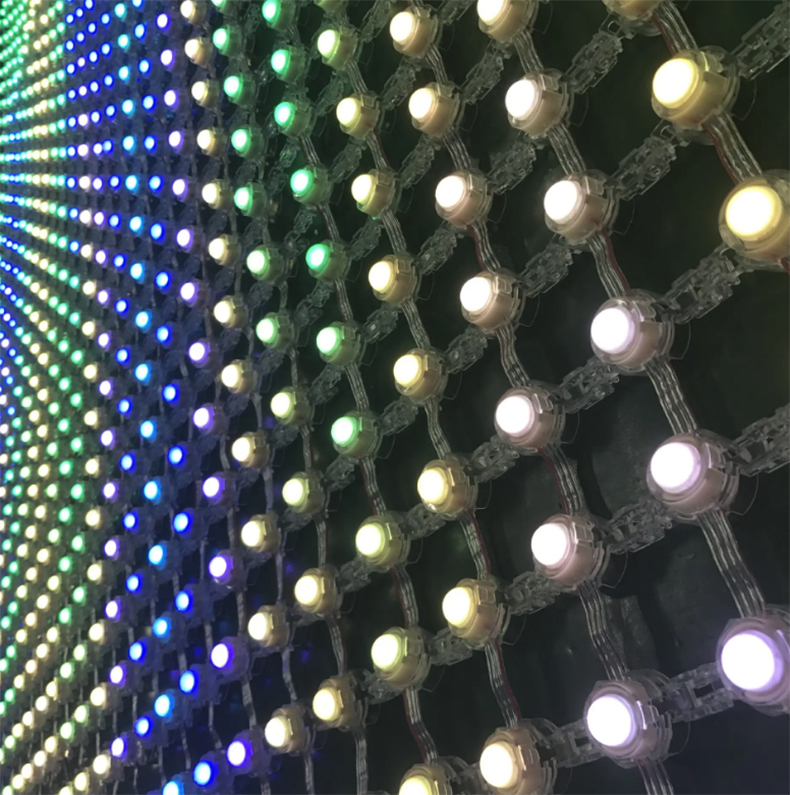 如何選用適合的LED網(wǎng)格屏及應(yīng)用場(chǎng)景？