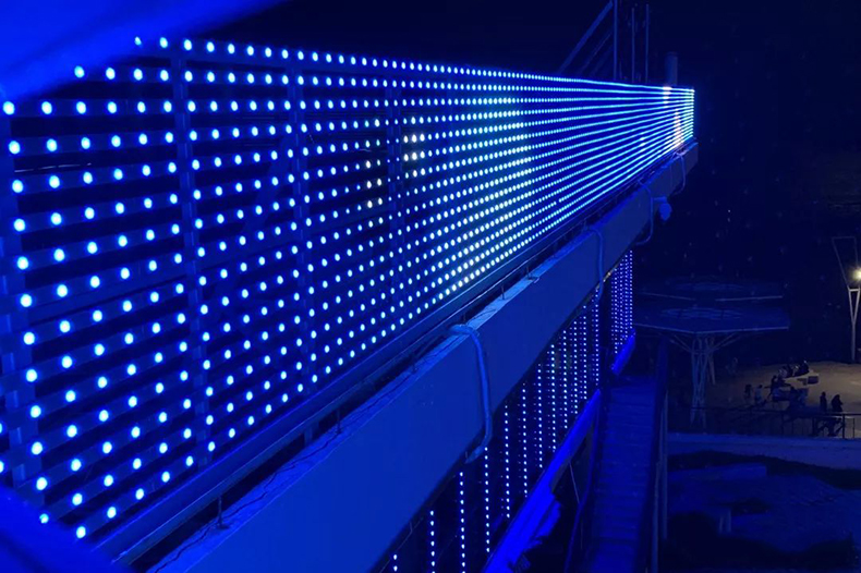 led點(diǎn)光源樓體亮化工程有什么作用它如何實(shí)現(xiàn)聯(lián)動(dòng)動(dòng)畫(huà)？(圖1)