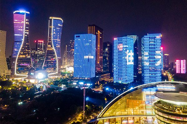 您知道新一代戶外led網(wǎng)格屏的優(yōu)點嗎？(圖1)